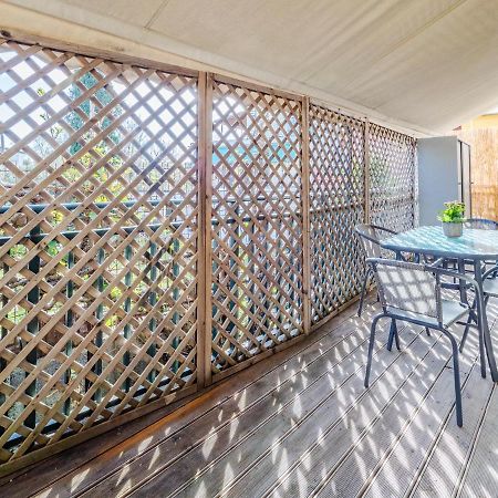 Aura Elegant Apartment Near Garitsa Bay Ανάληψη Εξωτερικό φωτογραφία