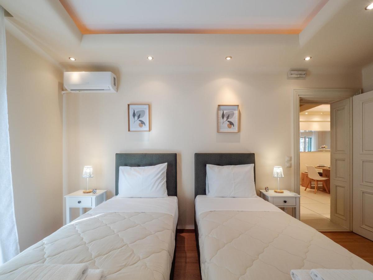 Aura Elegant Apartment Near Garitsa Bay Ανάληψη Εξωτερικό φωτογραφία